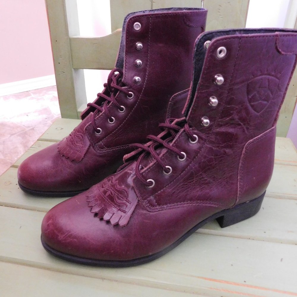 Ladies Ariat Lace Up Boots